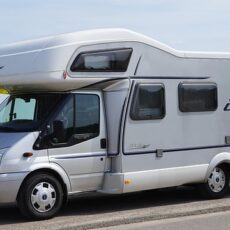 Primo Viaggio in Camper? Ecco Cosa Devi Sapere Prima di Partire